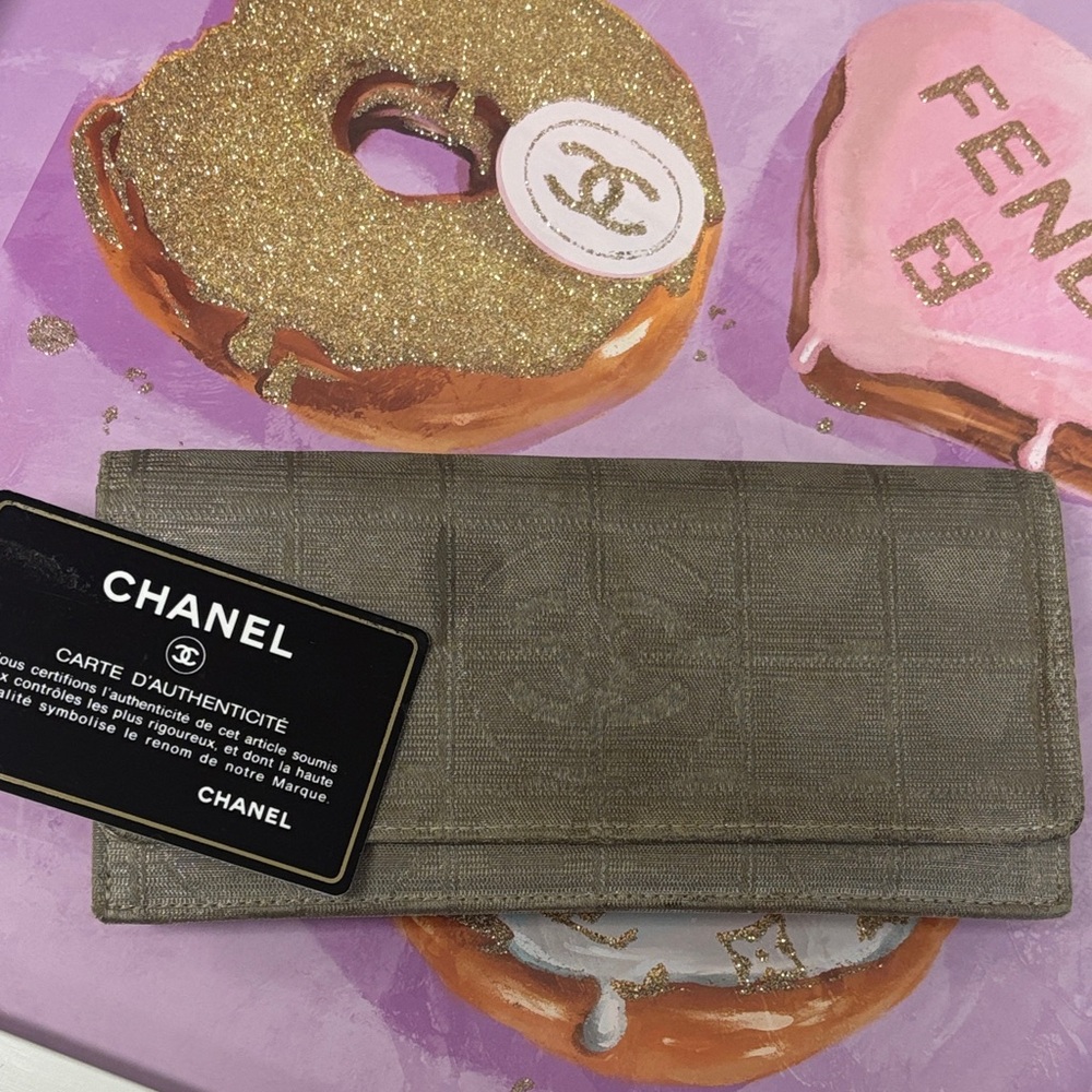 CHANEL Travel Bifold Wallet